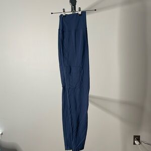 Zyia navy luxe cargo